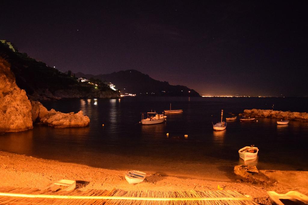 Casa Della Marina - Beach, Seaview, Wifi Конка-дей-Марини Экстерьер фото