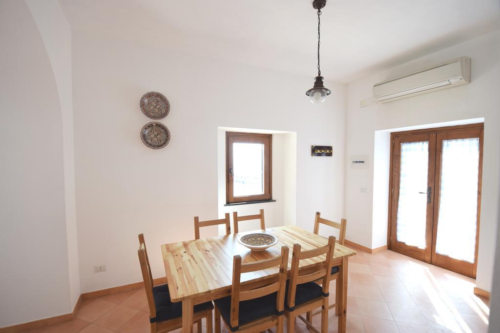 Casa Della Marina - Beach, Seaview, Wifi Конка-дей-Марини Экстерьер фото