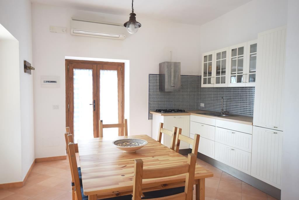 Casa Della Marina - Beach, Seaview, Wifi Конка-дей-Марини Экстерьер фото